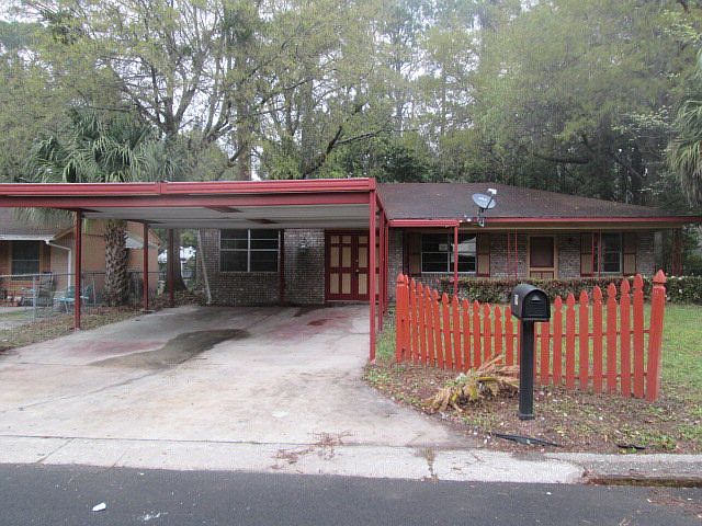 1st image of 119 Kentshire Ave