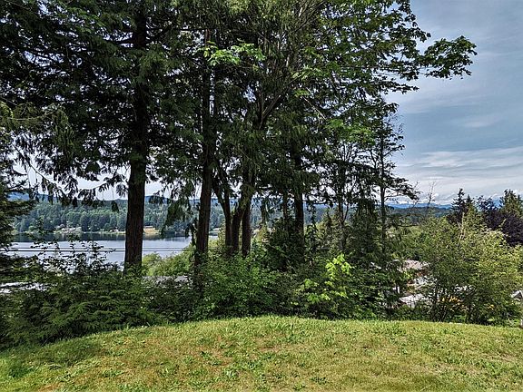 2nd image of 1508 Kitsap Dr