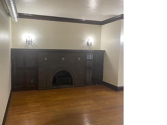 4th image of 7356 S Eberhart Ave #1