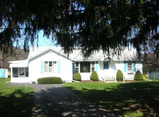 1 Circle Dr, Waverly, NY 14892