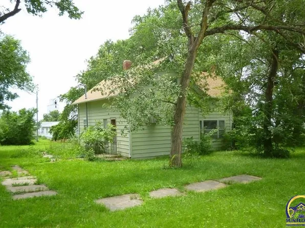 425 Grimsley St, Allen, KS 66833