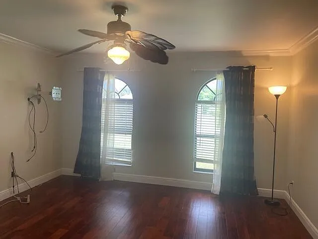 618 SE Streamlet Ave — Photo 6