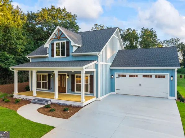 39 Virginia St, Lavonia, GA 30553