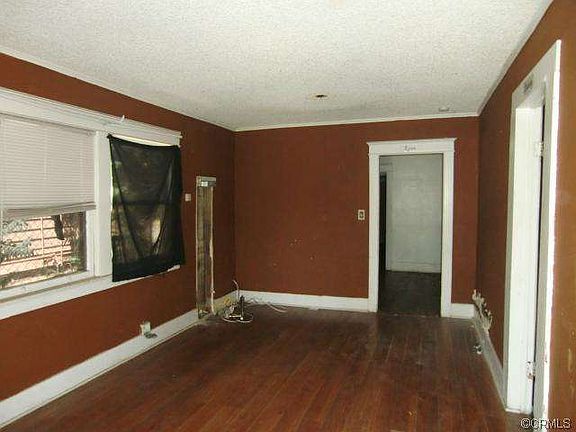 4th image of 132 E Olive St