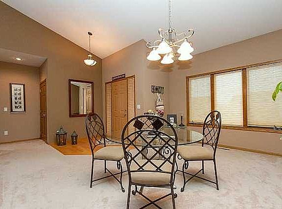 4th image of 3314 NW Boulder Brook Pl