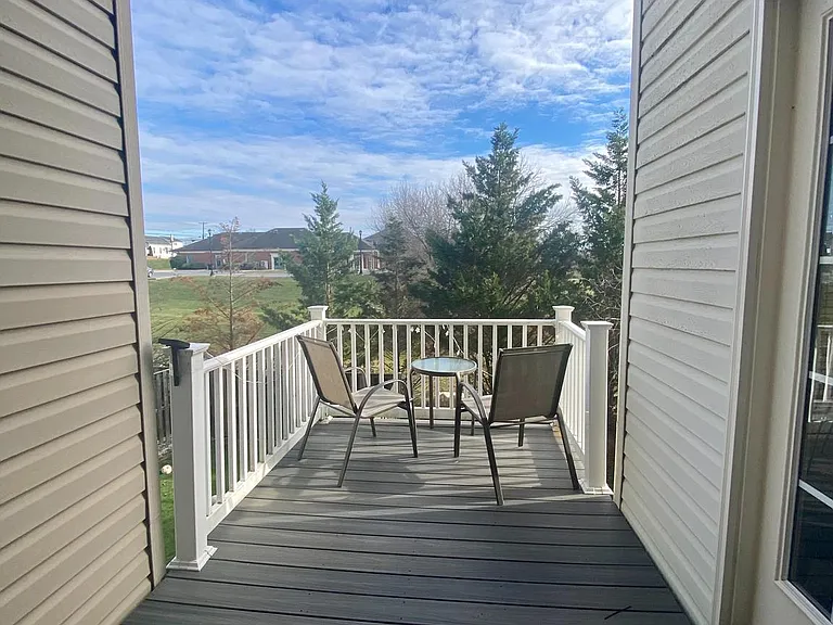 106 Pittman Ct — Photo 13
