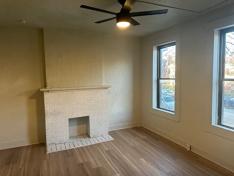 3934 Pennsylvania Ave #1 — Photo 12