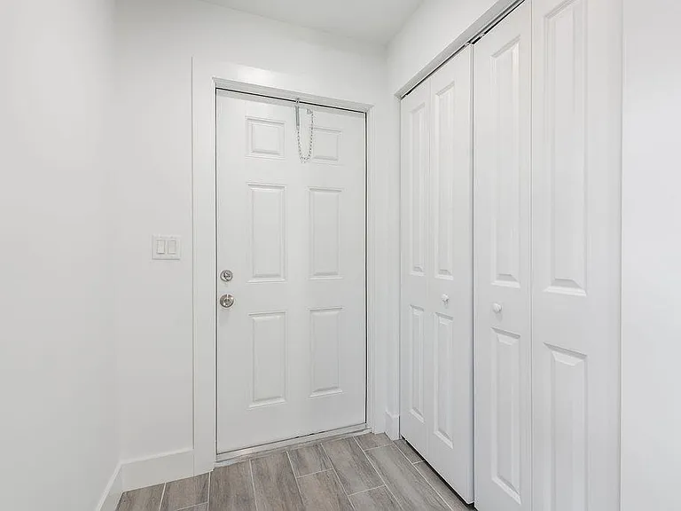 3018 SE Iris St — Photo 15