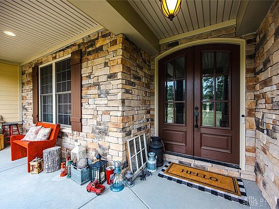 3rd image of 3404 Ward Way