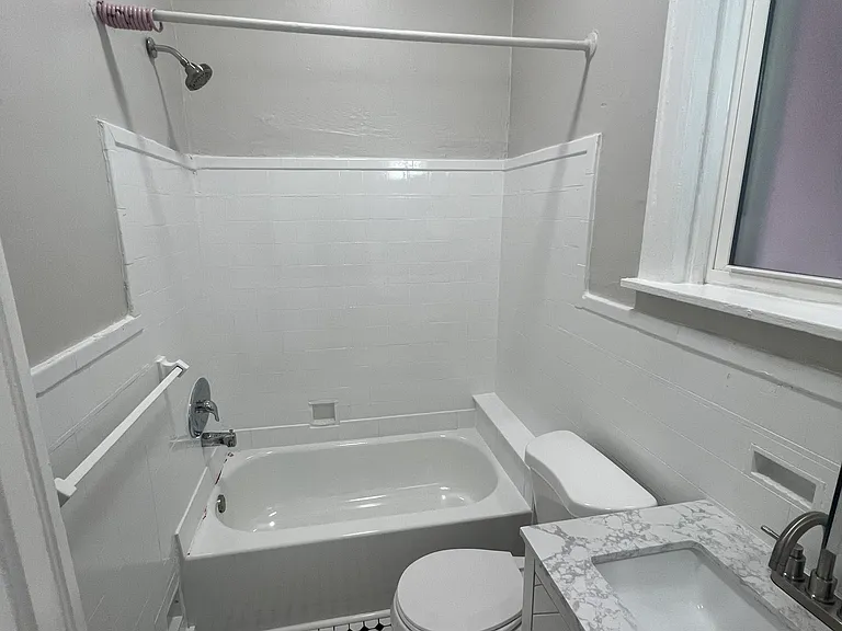 1601 N Broom St #3 — Photo 5