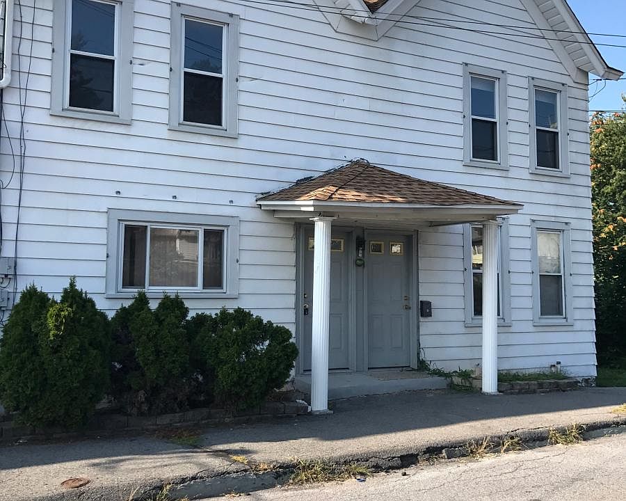 1st image of 106 N Valley Ave