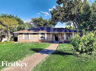 114 Bailey Dr, Desoto, TX 75115