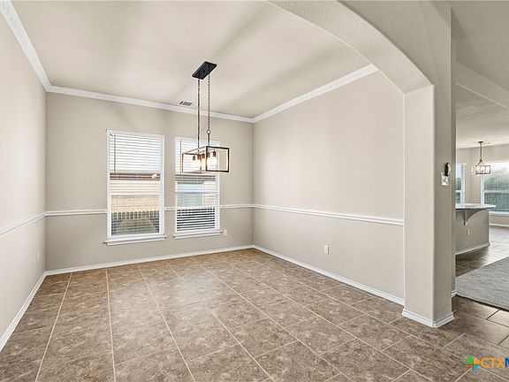 4th image of 2538 Ravenwood Dr