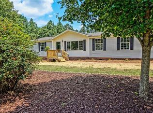 5032 Raintree Ln, Maiden, NC 28650