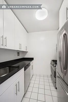 Rented by Compass | media 51