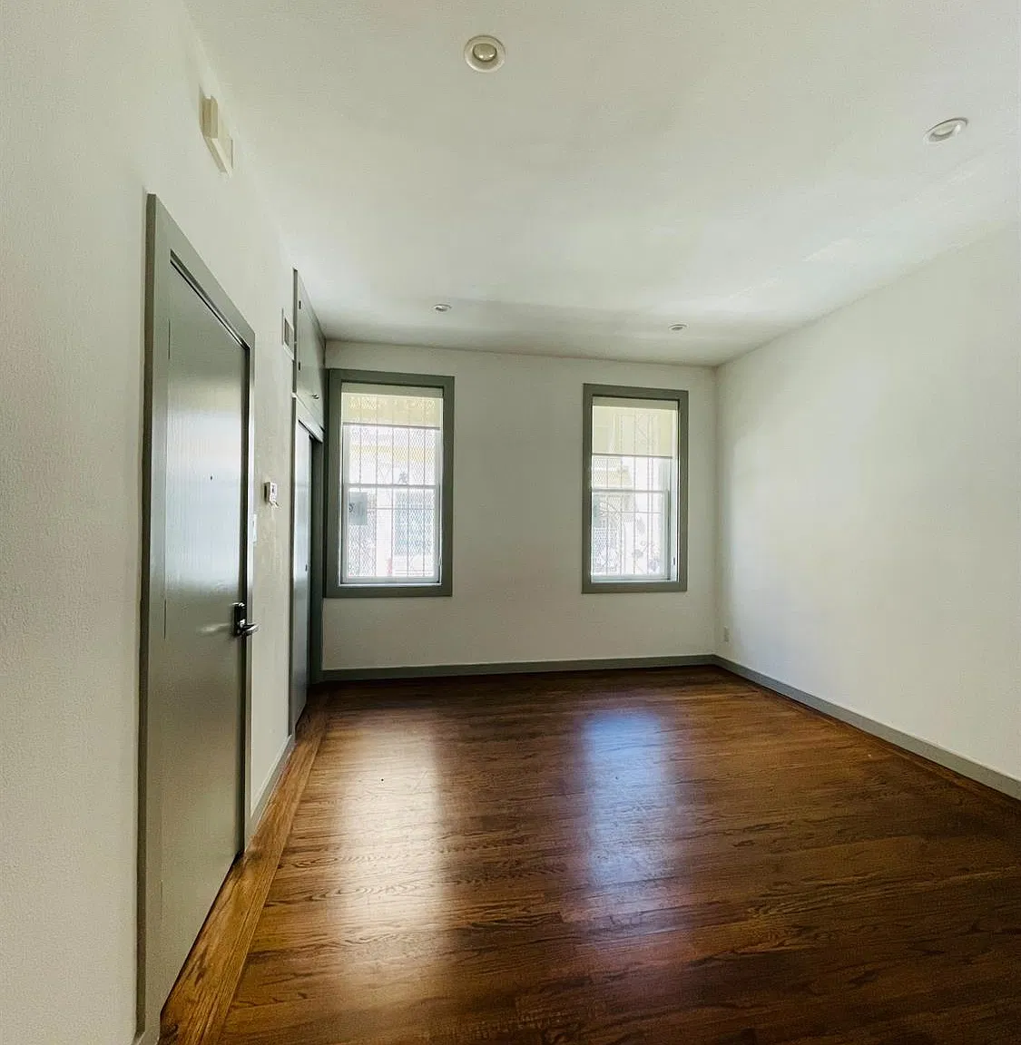 1 bed, 1.0 bath, 650 sqft, $3,250 — Photo 3