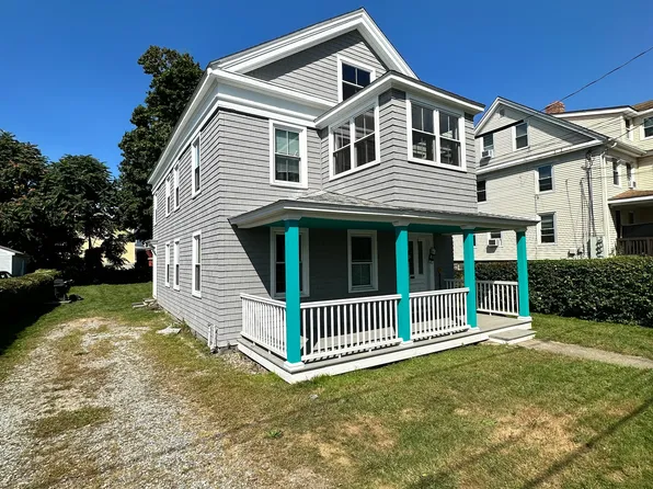 36 Pleasant St, Groton, CT