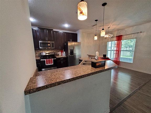 5th image of 355 Granada Blvd