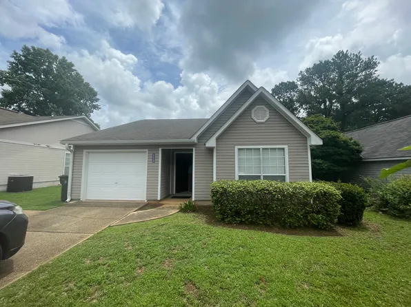 117 Woodleigh Rd, Dothan, AL 36305