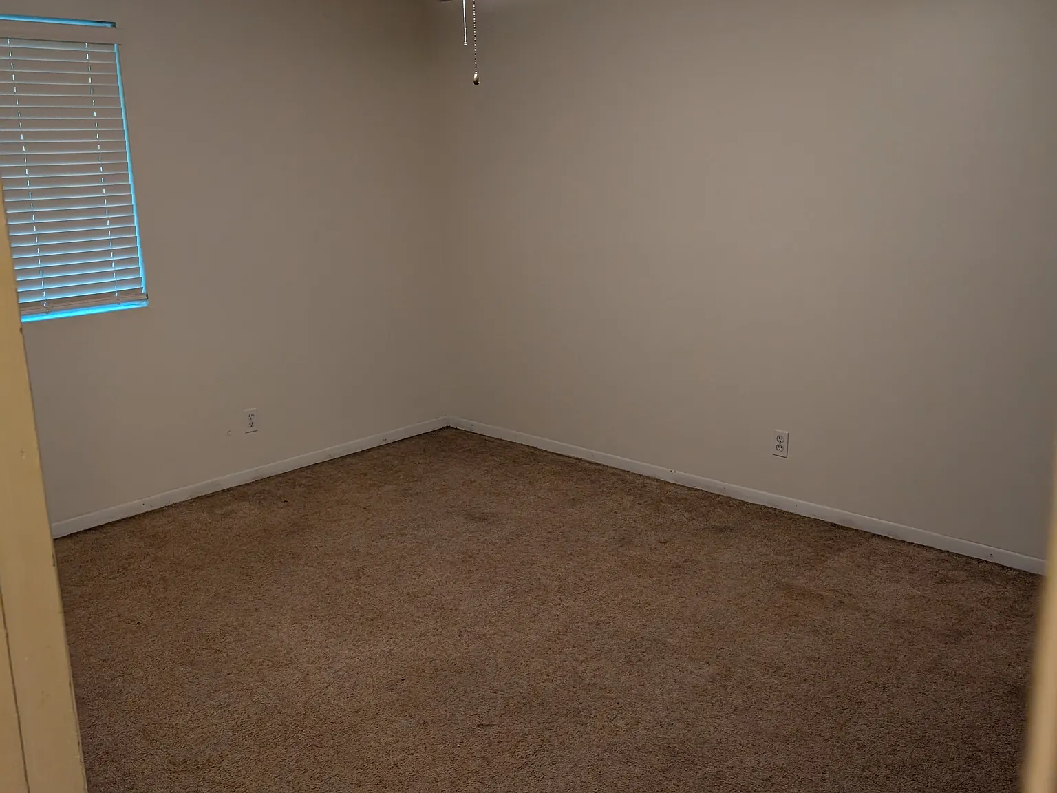 2 bed, 640 sqft, $775 — Photo 2