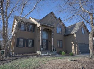 9233 W 143rd Ter, Overland Park, KS 66221