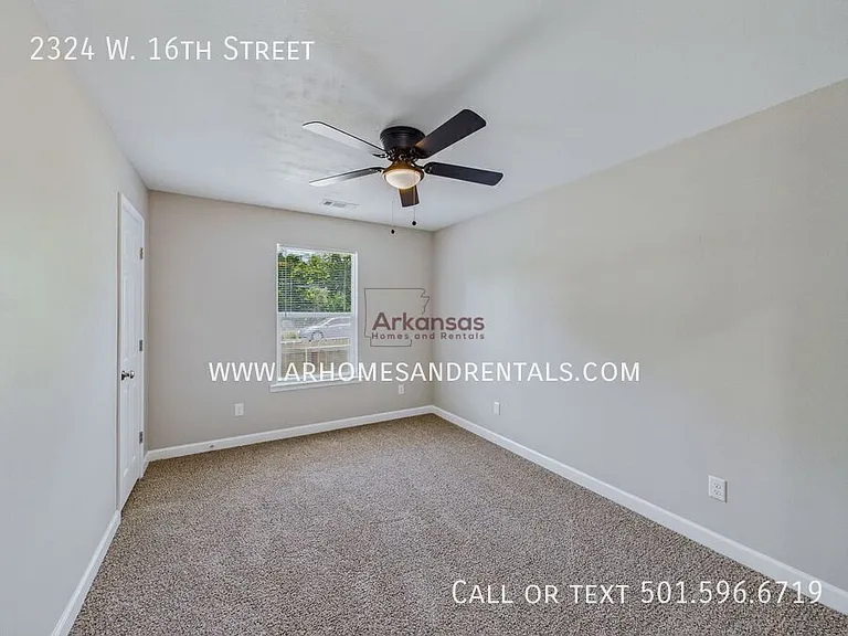 2324 W 16th St — Photo 13