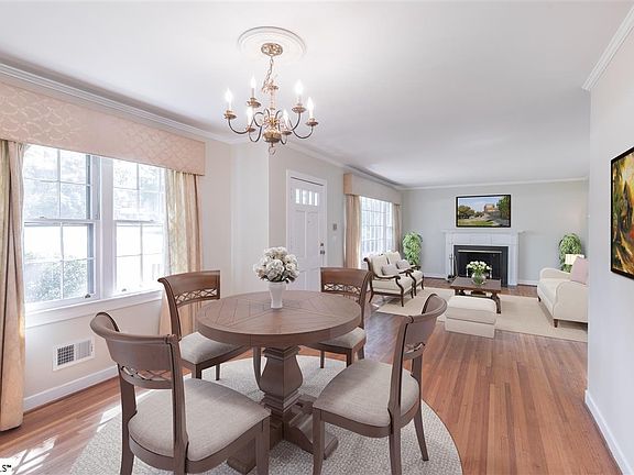 4th image of 5 Collingwood Dr