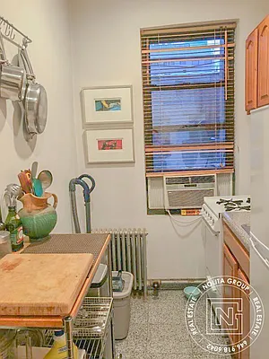 Rented by Nolita Group | media 27