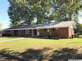 601 Holland Dr SW, Decatur, AL 35601