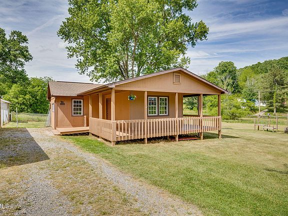 2nd image of 412 Allen Dr