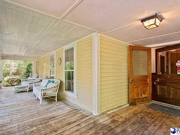 3rd image of 528 Segars Mill Rd