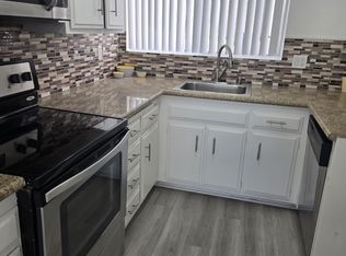 Oceanaire Townhomes, Redondo Beach, CA 90277