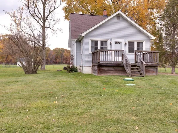 7881 Gotham Rd, Garrettsville, OH 44231