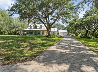 9885 E Lindale Ct, Inverness, FL 34450