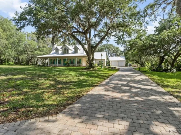 9885 E Lindale Ct, Inverness, FL 34450