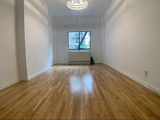 Rented by Fairbank Properties LLC | media 12