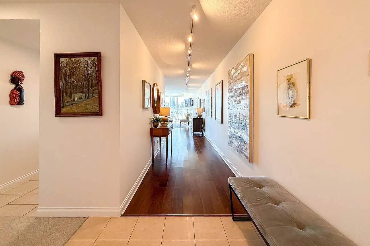 3 bed, 1663 sqft, $7,980 — Photo 3