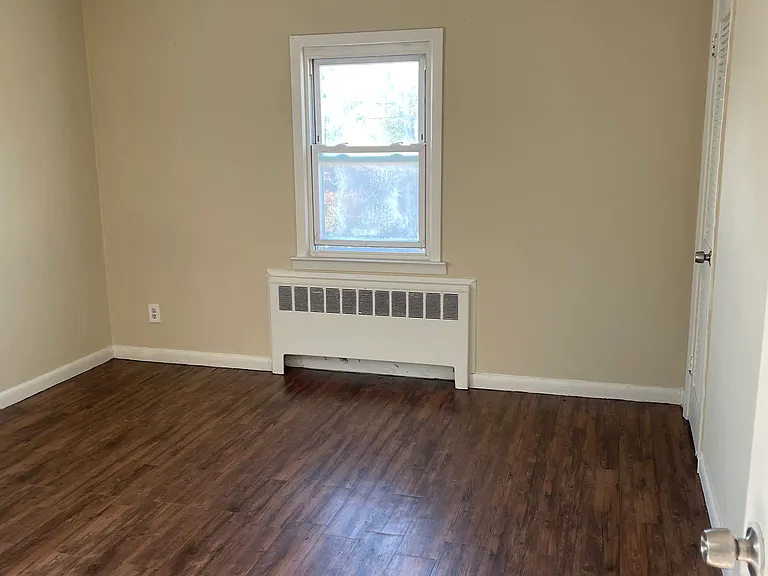 112 Burhans Ave #2 — Photo 9