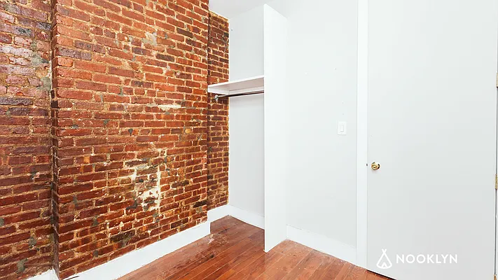 Rented by Nooklyn NYC LLC | media 20