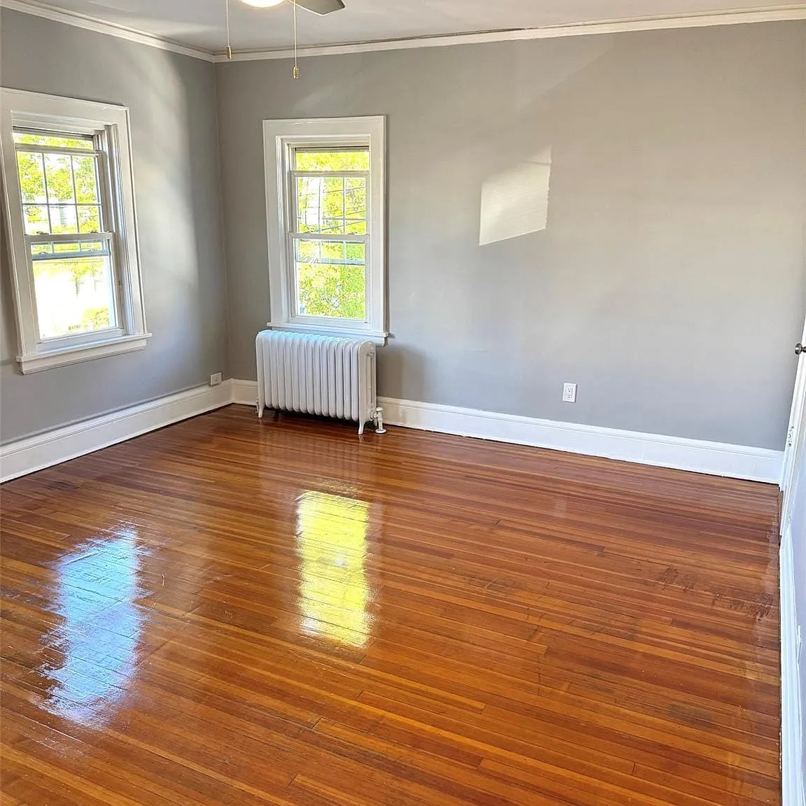 1 bed, 1.0 bath, 864 sqft, $2,450 — Photo 2