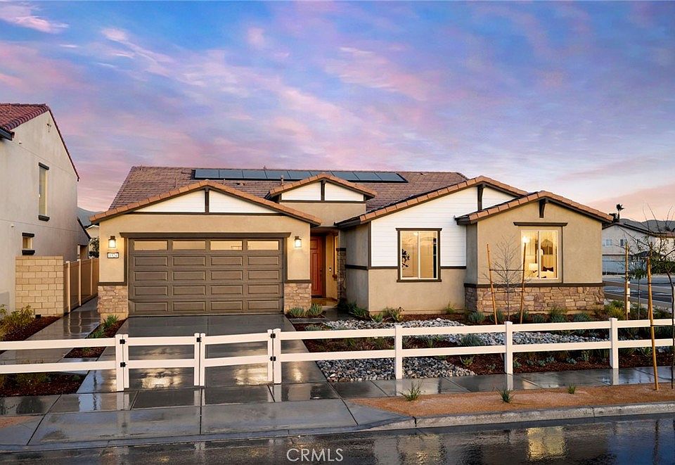 1st image of 5158 Amaryllis St