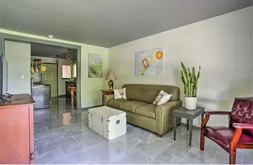 797 Eileen Ln Photo 1