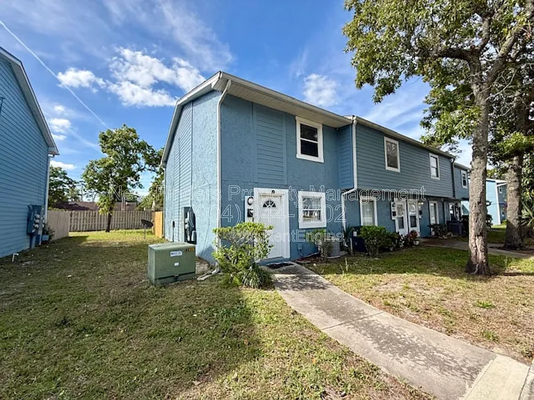 11406 Bedford Oaks Dr — Photo 20