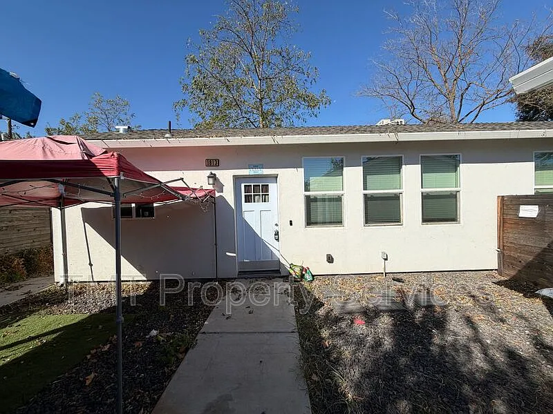 2 bed, 1.0 bath, 600 sqft, $1,650 — Photo 3