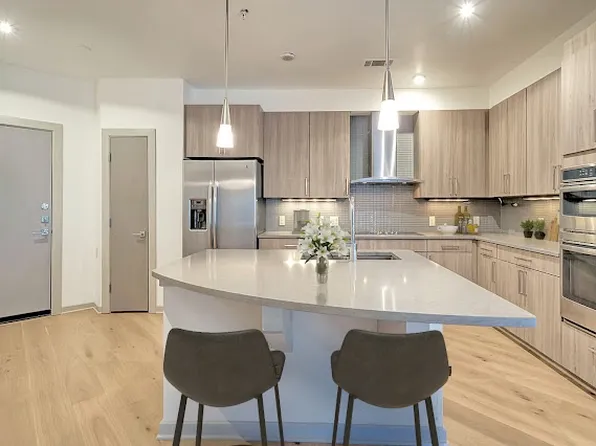 3600 S Lamar Blvd APT 208, Austin, TX 78704