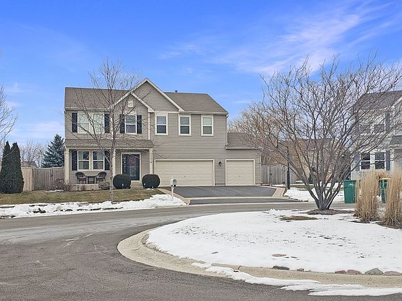 2nd image of 25034 Grant Ct