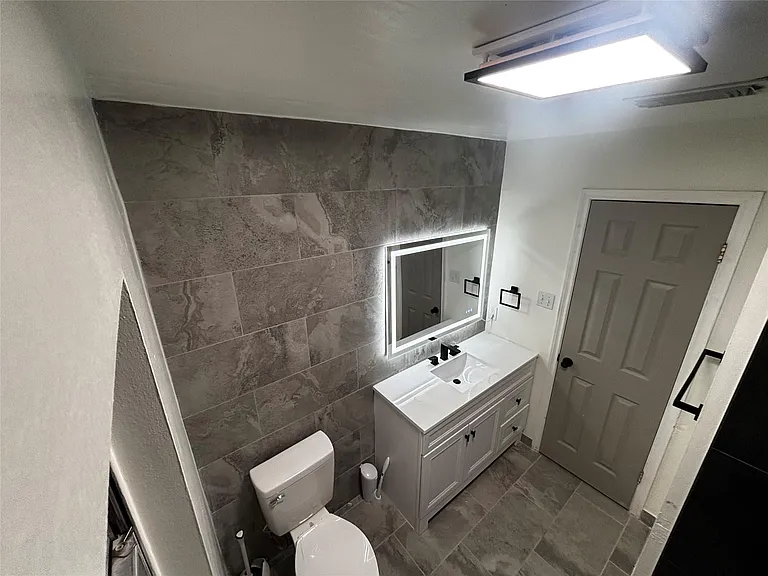 5910 Bent Tree Ct — Photo 22