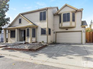 945 Beechwood Cir, Suisun City, CA 94585