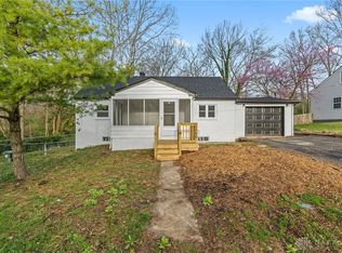 1109 N 11th St, Miamisburg, OH 45342