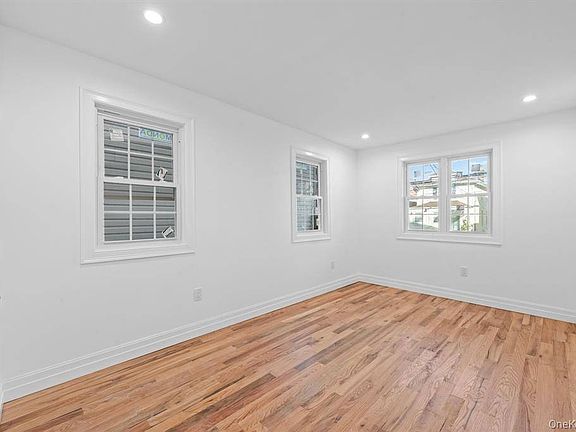 4th image of 10948 120th St #1